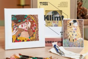 Para aprender e bordar: O Beijo (Klimt). Foto: 360 audiovisual/Divulgação